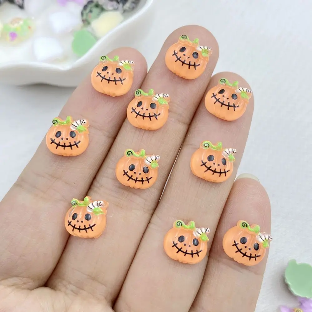 50Pcs New Cute Resin Colorful Halloween Collection Flat Back Ornament Jewelry Making Manicure Hairwear Accessories