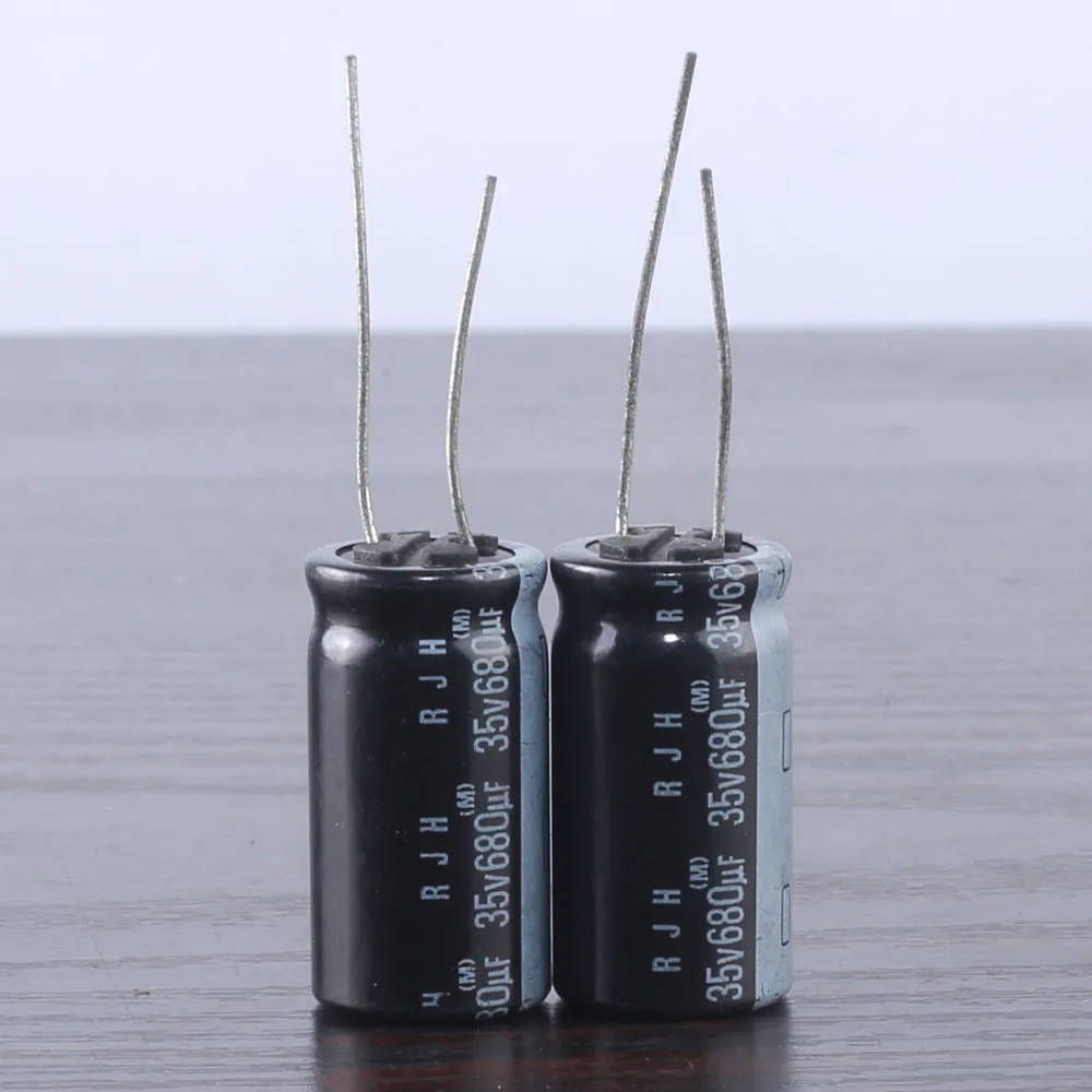 10pcs Japan ELNA RJH 680UF 35V 680mfd Audio Capacitor 10x25mm