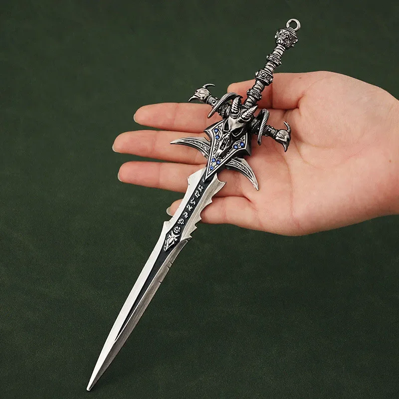 22cm Frostmourne World of Warcraft Game Lich King Diamond Inlay Periphery Keychain Alloy Katana Weapon Model Accessory Gift Toys