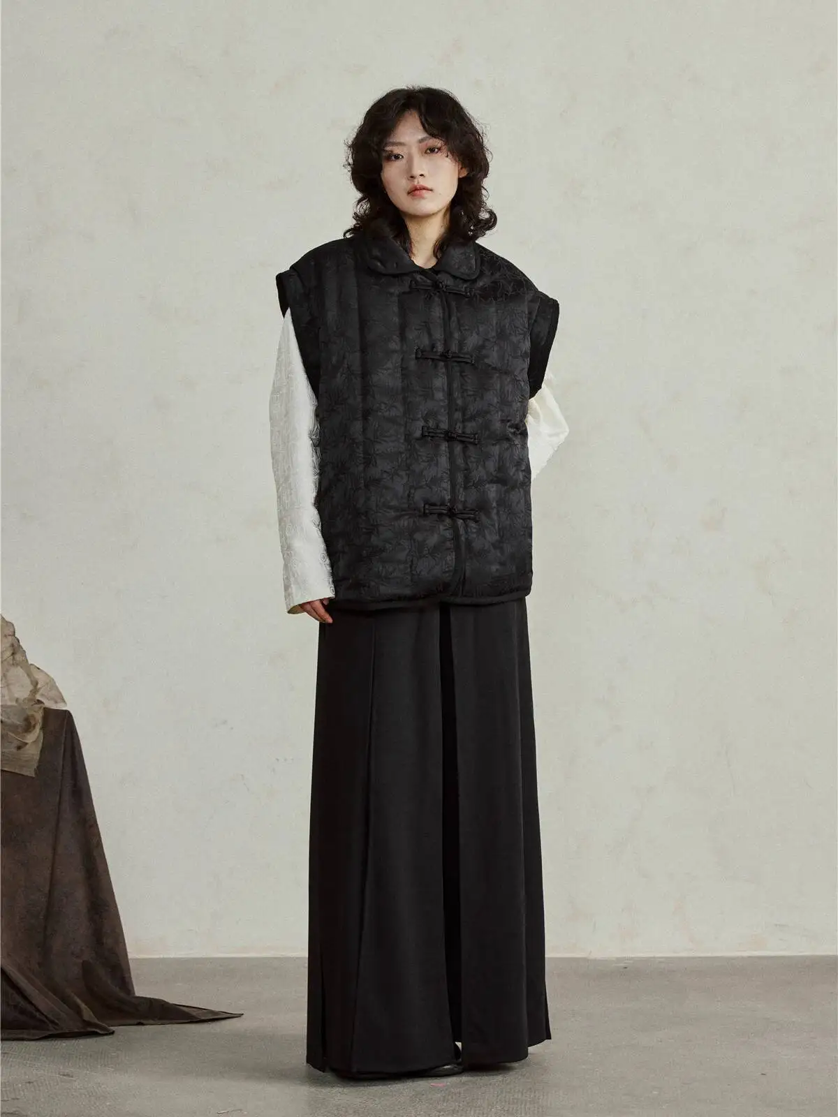 UMI MAO Winter Jacket Sense New Chinese Bamboo Leaf Dark Pattern Oblique Front Satin Jacquard Two Wear Vest Coat Cotton Coat