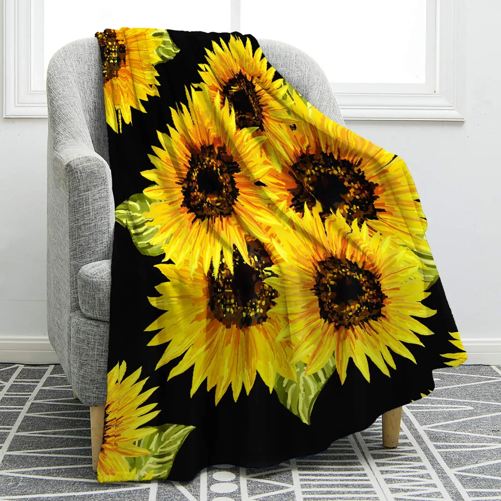 Sunflower Gifts Blanket Print Throw Soft Warm Lightweight Blanket for Women Birthday Christmas, Home Living Room Decor Black