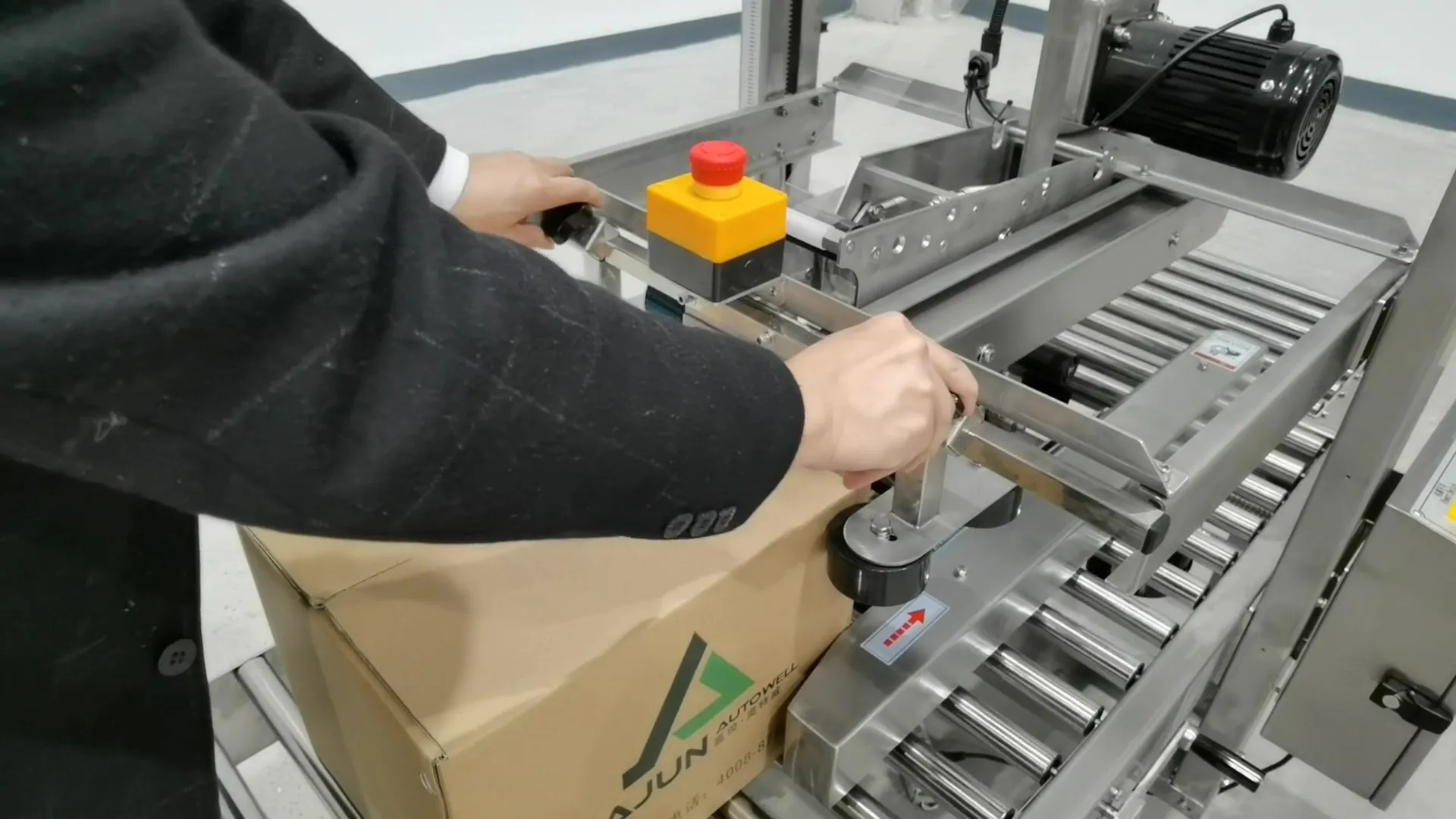 حالة وصول جديدة السدادة آلة ختم الكرتون آلة ختم التدفق المداري #3