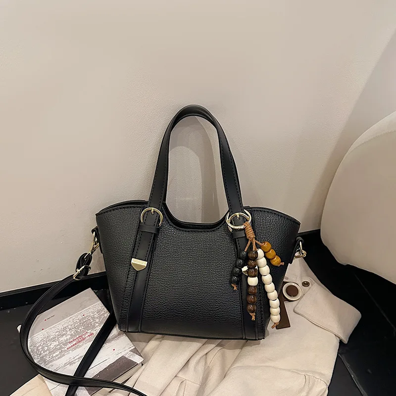 2025年新作 高級レディースショルダーバッグ、本革大容量多機能クロスボディトート、ヴィンテージシックなワークバッグ