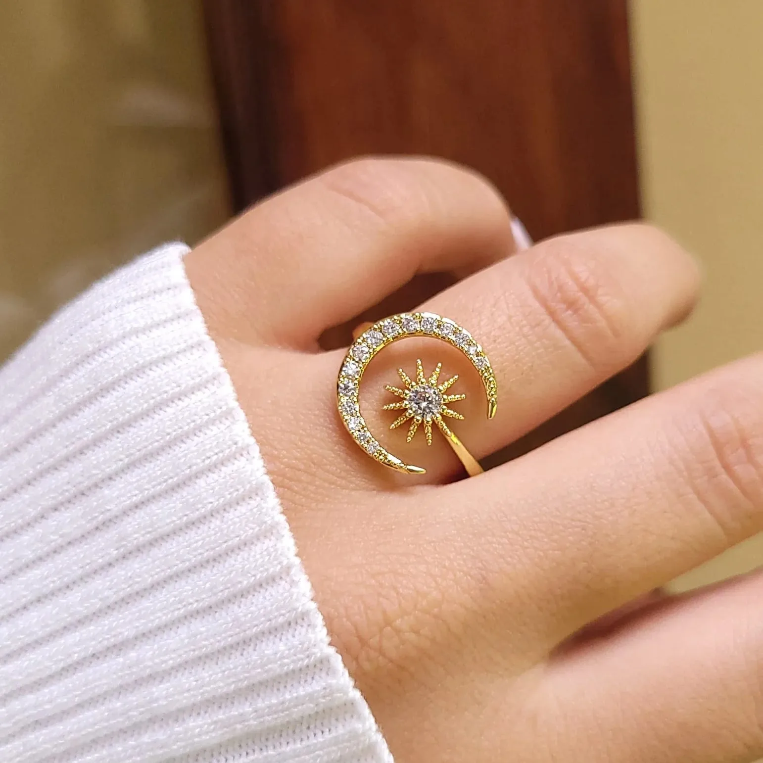 18K Yellow Gold Plated Female Niche Design Geometric Moon Sunflower Open Copper Adjustable Sun Rings