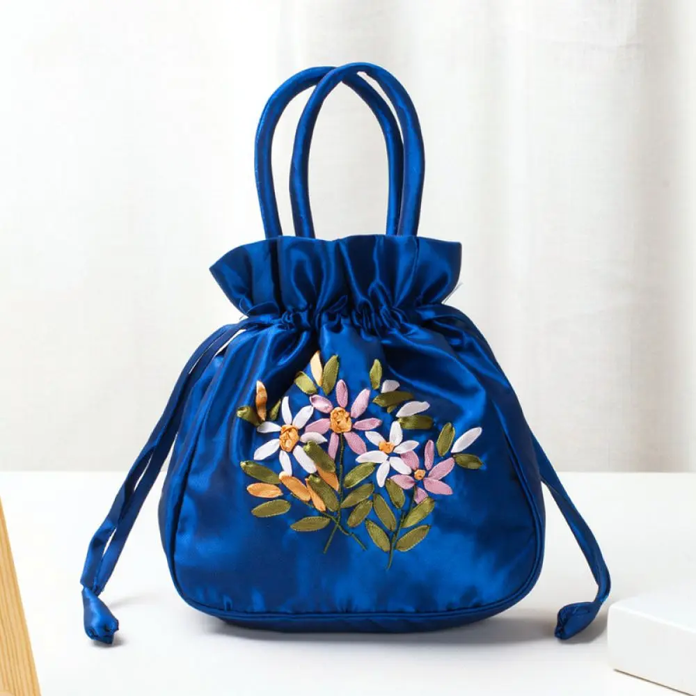 Women Bucket Purse Retro Floral Embroidery Handbag Small Ethnic Drawstring Bag Casual Fashion Portable Daily Phone Pouch