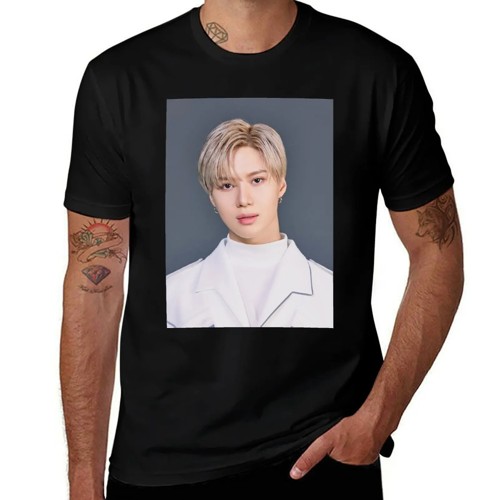 SUPERM X KOREAN AIR LET'S GO EVERYWHERE TAEMIN T-Shirt man t shirts graphic T-Shirt