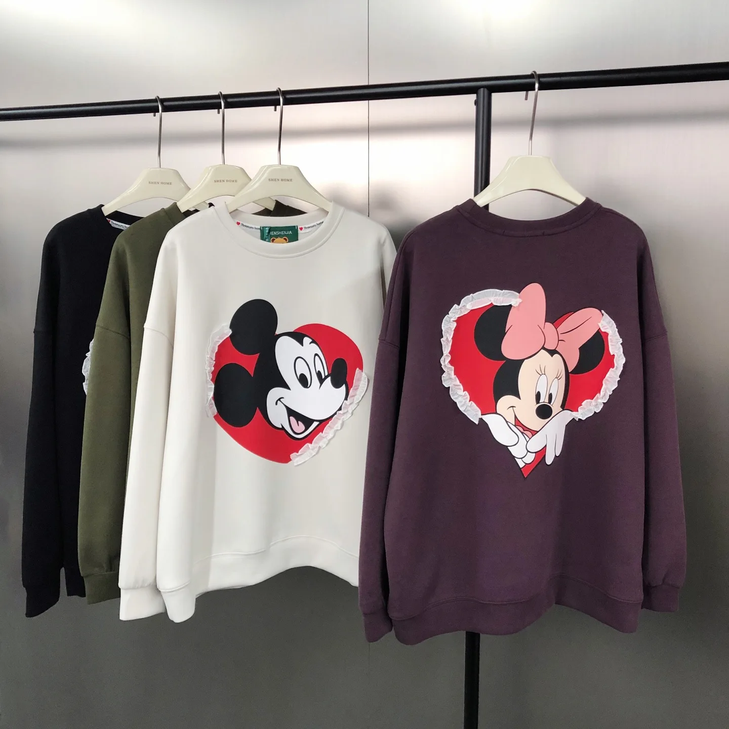 

Oversized Sweatshirt for Women Korean Style Lace Heart Front and Back Cartoon Print Loose Slimming Fashion Pullover Sweatshirt