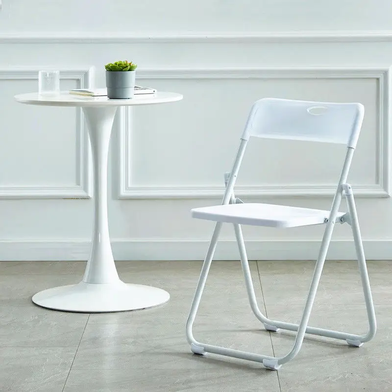 Sillas plegables apilables modernas, silla plegable de plástico para comedor, silla de poste de acero sin brazos para el hogar, silla cómoda para