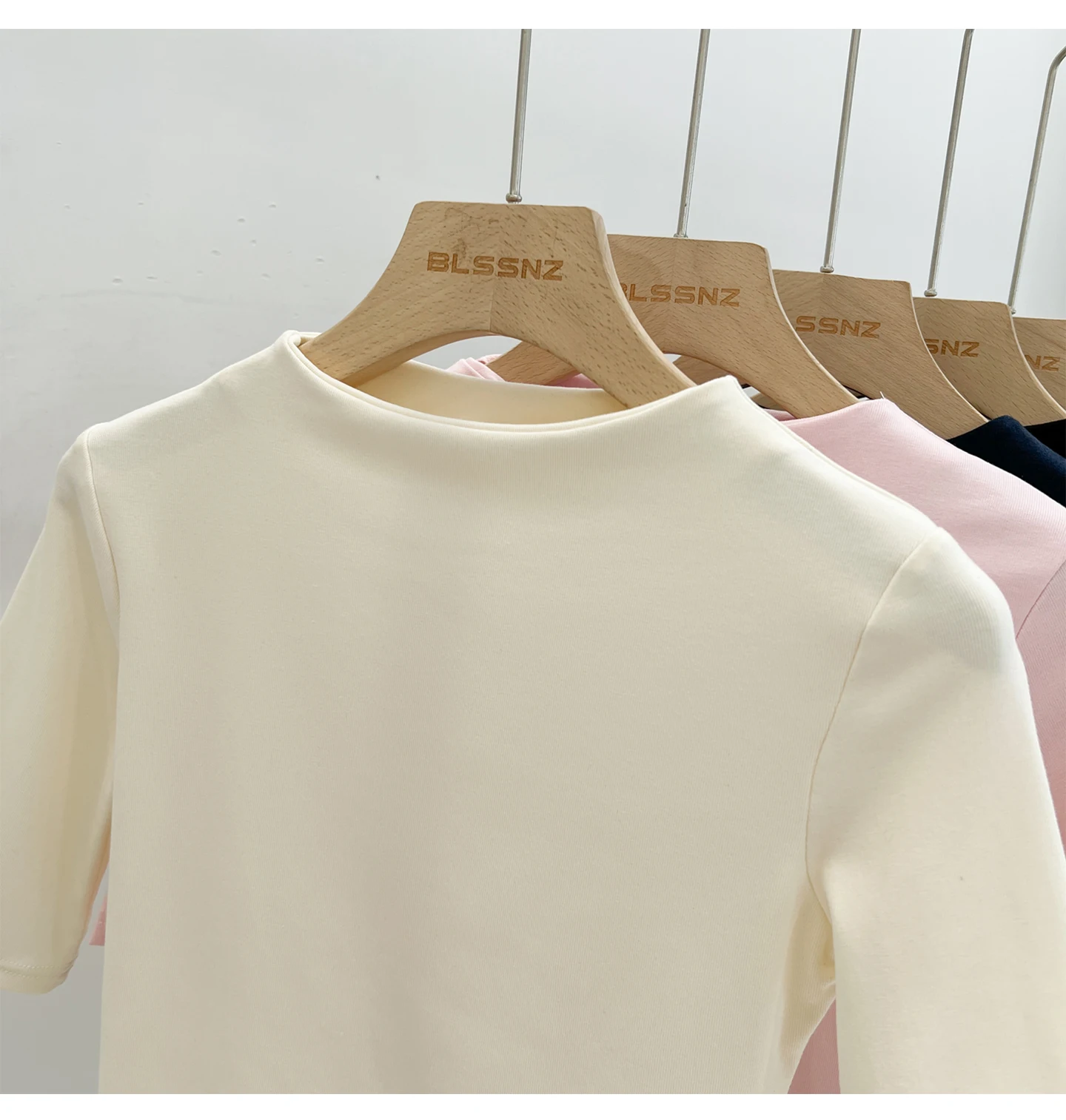 Zjaiss Sommer Damen T-Shirt Aprikose Stehkragen Kurzarm 2026 Frühling Minimalistisches Lässiges Vielseitiges Oberteil Einfarbiges Schlankes T-Shirt – Detail 8