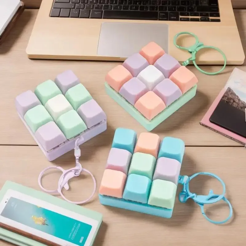 Keychain Button Artifact Nine Toys Explosion Button Russian Cube Stress Relieving Finger Keyboard Game Keychain