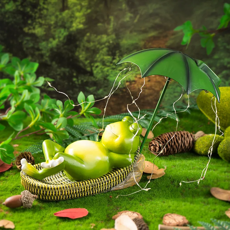 

‌Rattan Frog Umbrella Stand‌ - Handmade Animal Figurine for Living Room & Entrance, Unique Table Decor