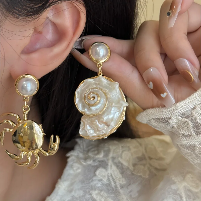 HangZhi New Shell Conch Crab Asymmetric Drop Earring Summer Beach Vacation Vintage INS Vacay Vibes Personalized Jewelry