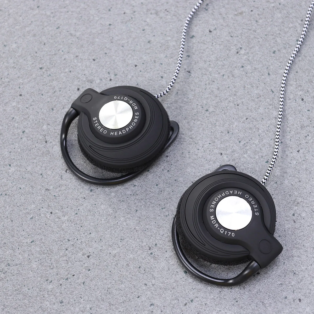 

Earhook Headphones Comfortable Ear Pads Clip On Wired Stereo Earphone Black Durable Cable Sound Quality Compatible Phone