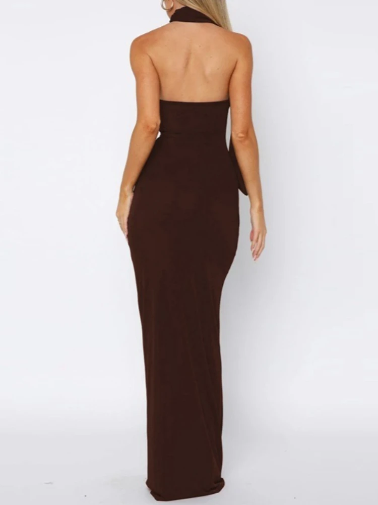 セクシーなワンショルダーマキシドレス、女性用エレガントなブラウンのホルターネック、ノースリーブ、バックレス、スリムなボディコンロングガウン、イブニングパーティーウェアに
