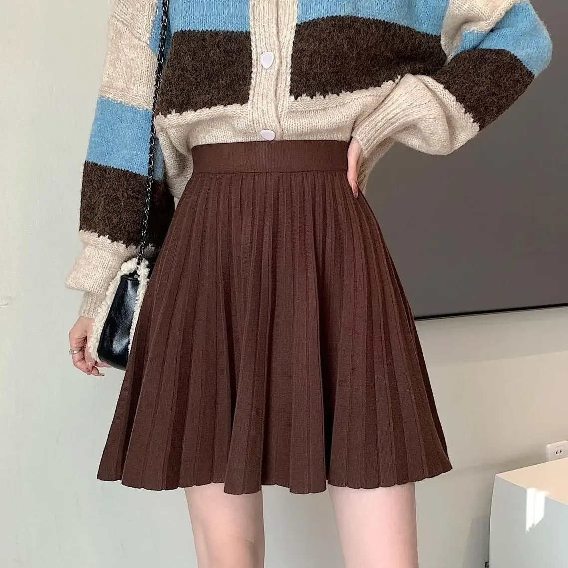 

Ashgaily Knit Pleated Skirt Women High Waist Sweater Skirts Autumn Winter Solid Elastic Knitting Ribbed Mini Skirt P325