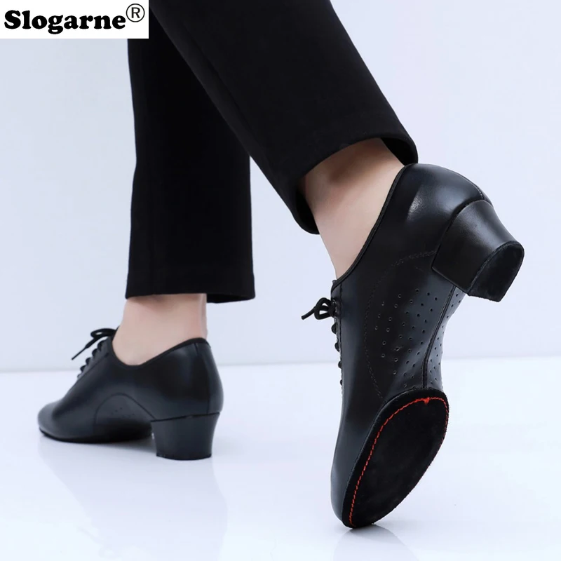 

Новые туфли для латинских танцев, мужские танцевальные туфли для мальчиков, черные современные джазовые туфли, мягкая замшевая подошва, детские полые танцевальные кроссовки для латинских танцев