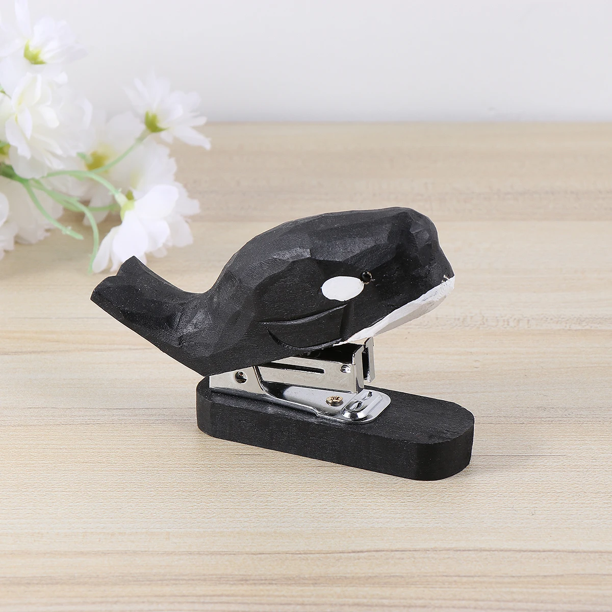 

Mini Whale Shape Portable Stapler Wooden Creative Book Sewer Manual Stapling Machine For Students Office Wood Metal