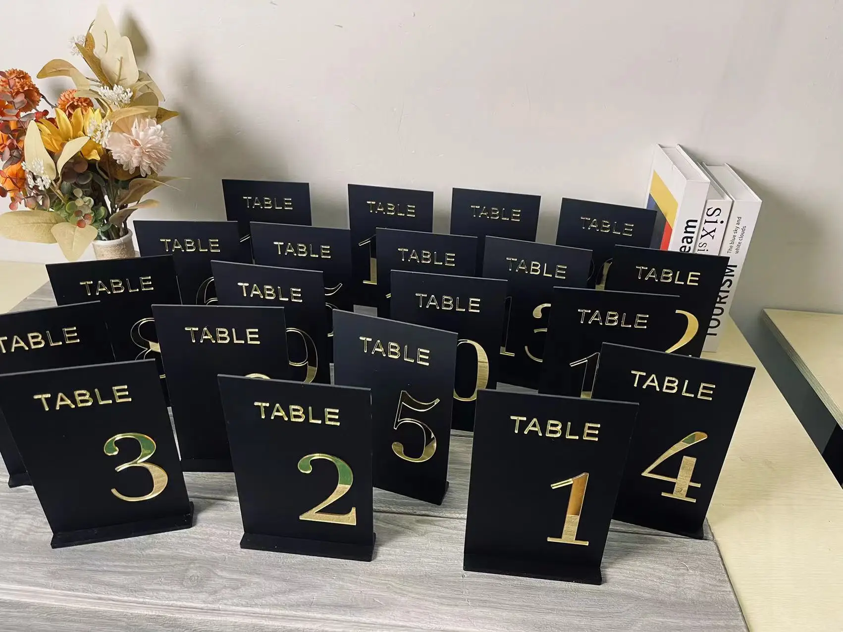 Custom Squared Shape Dome Top Acrylic Table Names Gold Wedding Table Numbers with Stands 3D Table Numbers Event Table Decor Sign