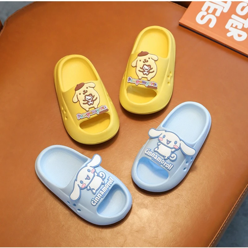 

Hello Kitty Slippers Girly Cartoon Summer Hole Shoes My Melody Kuromi Sanrio Pompompurin Breathable Outside Wear Beach Sandals