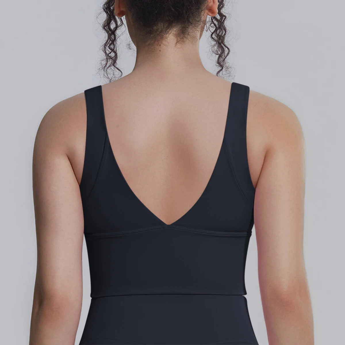 Damen Sommer Yoga-BH Unterwäsche Stoßfester Sport-BH mit schönem V-förmigem Rücken, Fitness Yoga Tank Top BH mit Brustpolster ﻿ – Detail 20