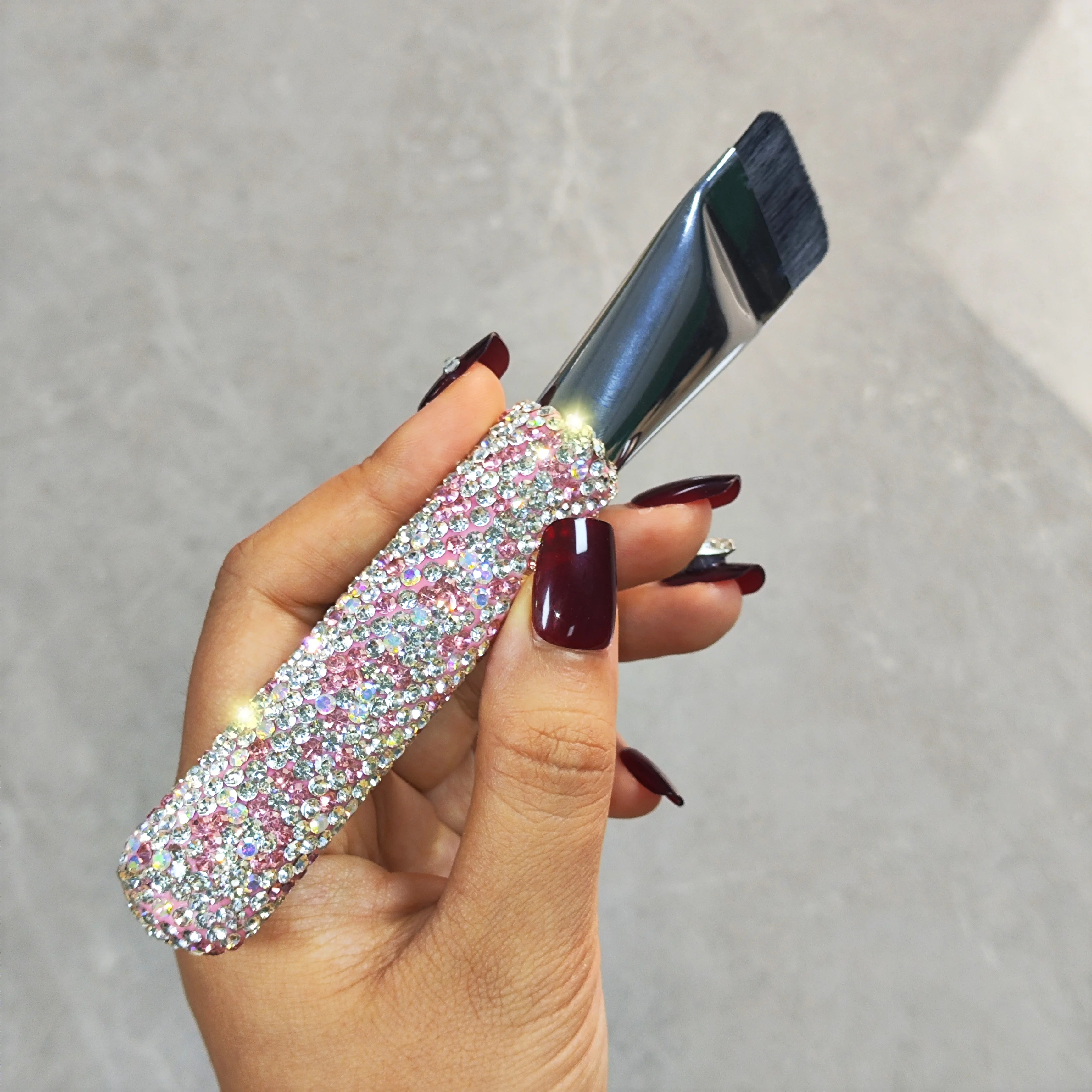 高品質のファンデーションブラシ,ダイヤモンドセット,人工,フラットではないパウダーヘッド,マスクベース,コンシーラー,メイクブラシ