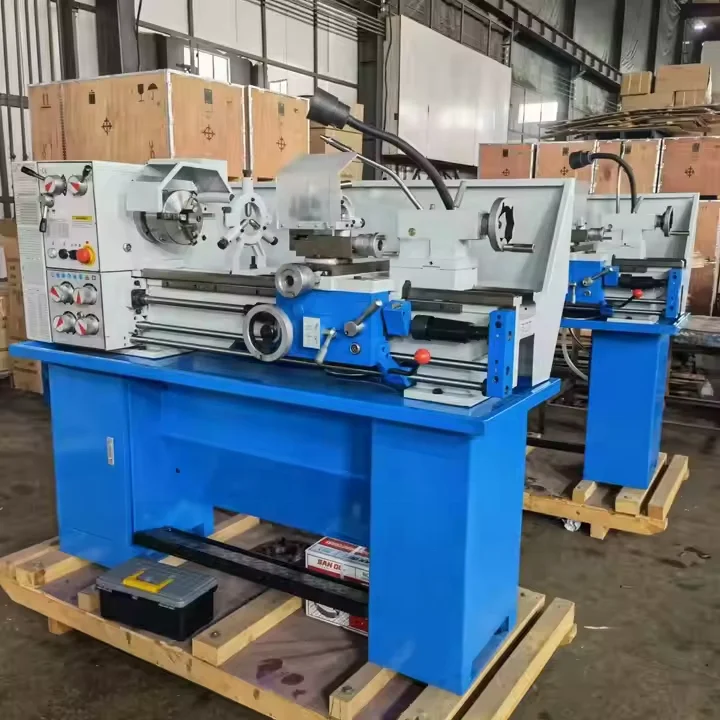 

CQ6232 Hobby Medium Duty Horizontal Metal Manual Lathe Machine for Home Workshop Use and Small Projects