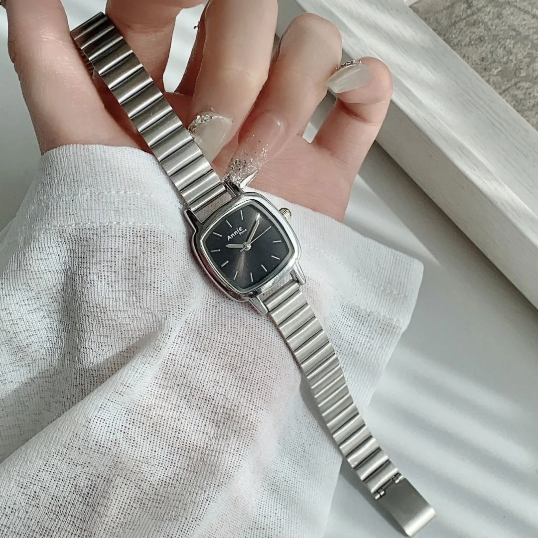 Fashionable and Simple Gold Stainless Steel Women's Watch Business Casual Elegant Quartz Watches Small Square Ladies Wristwatch