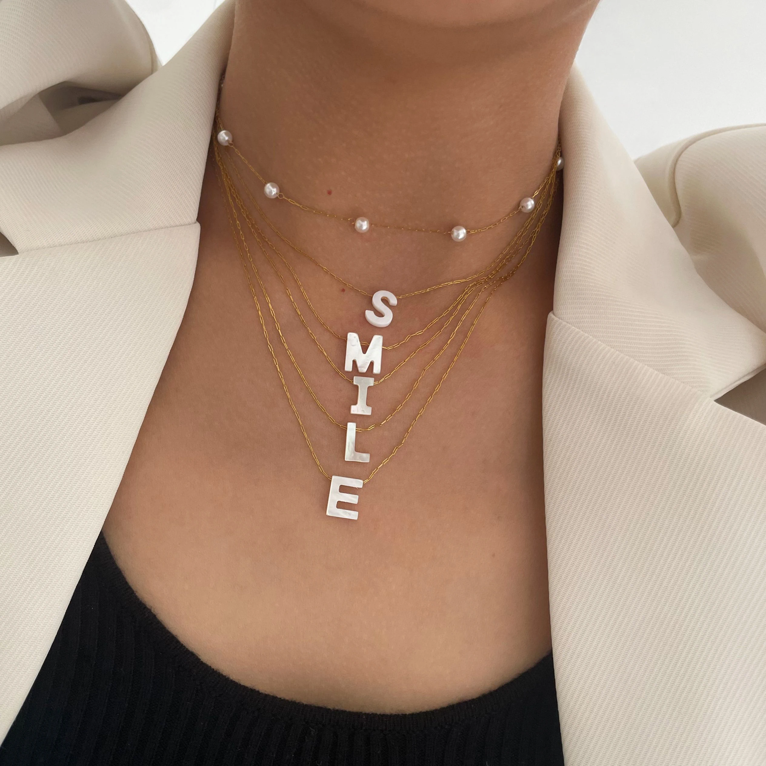 Peri\'sbox Stainless Steel 26 Letter Natural Shell Pendant Necklace Women Imitation Pearl Fashion Metal Copper Stackable Jewelry