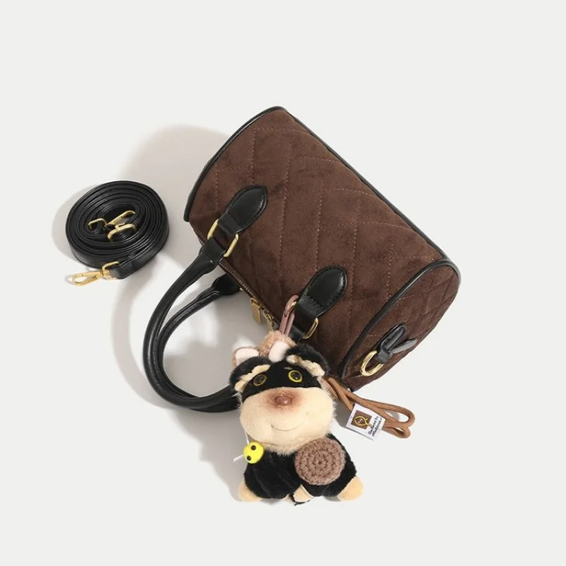 

Leather Tote Bag With Rope Handle For Women With Nautical Elegance And Material Mix