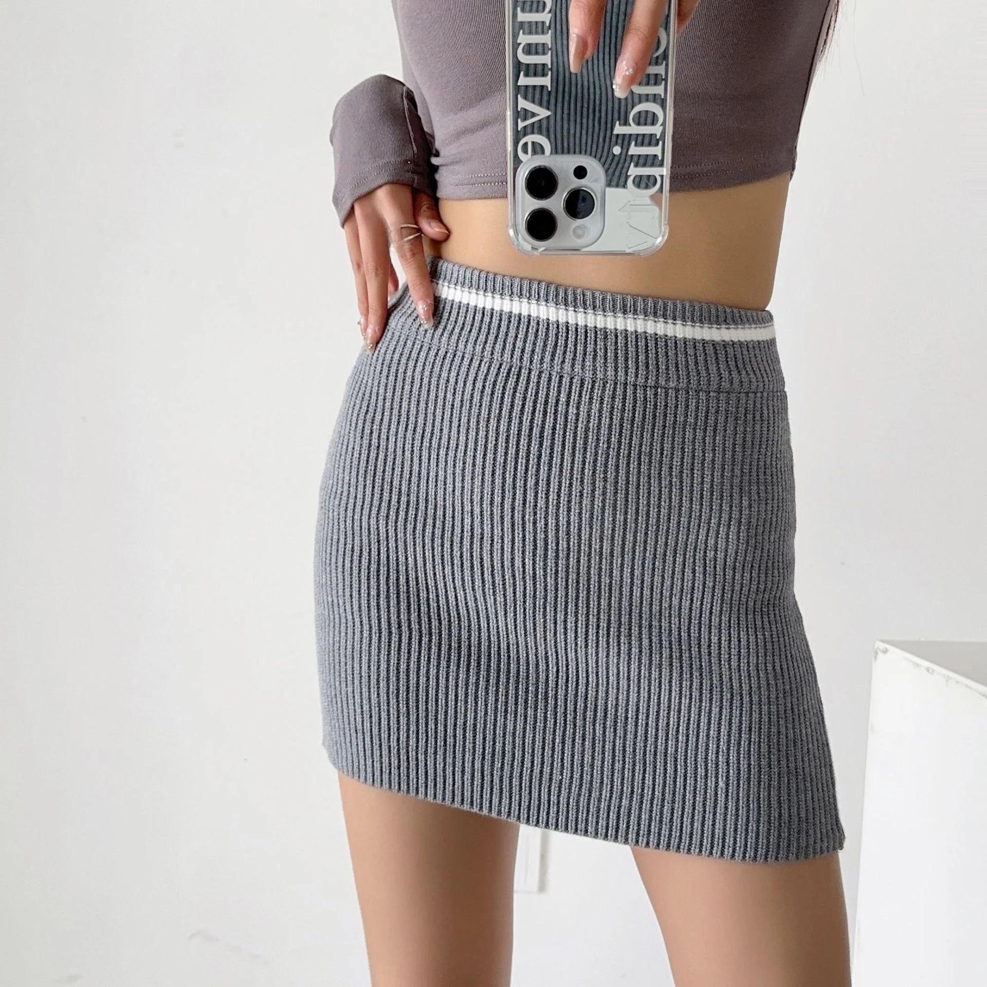 

Цветная блузкая юбка в стиле ретро, вязаная облегающая сексуальная удлиняющая нога, со средней талией, домашняя одежда, лето 2023, женская юбка