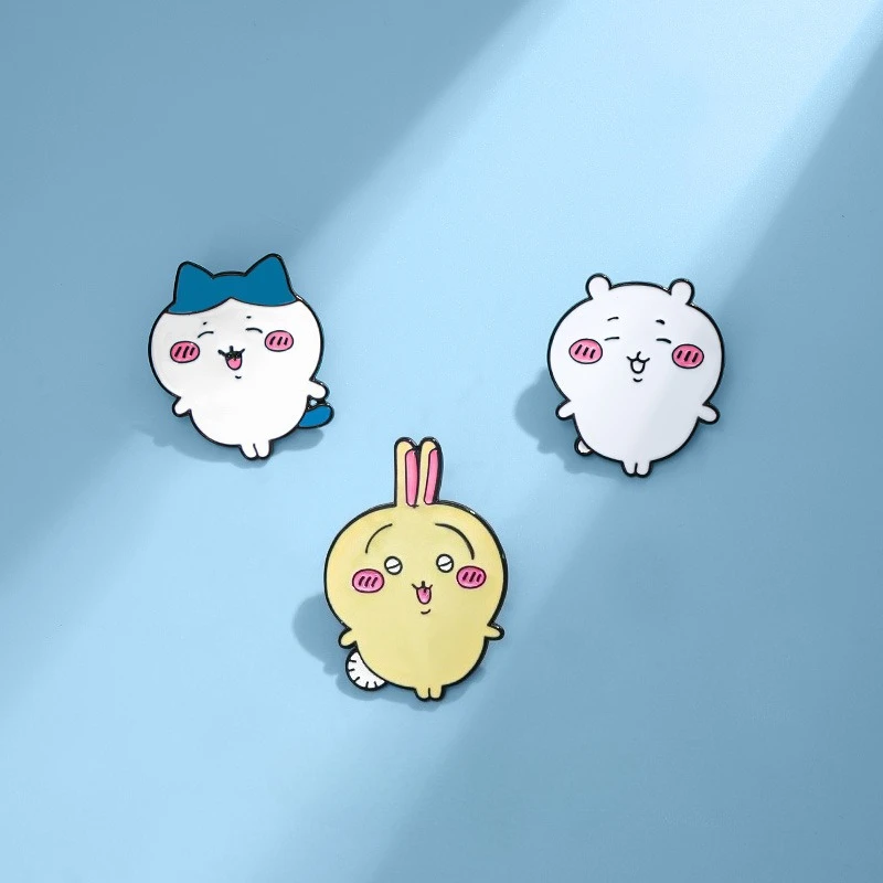 

Chiikawa аниме фигурки мультсериала металлический значок брошь Усаги одежда шляпа сумка аксессуары модные украшения броши подарочный значок