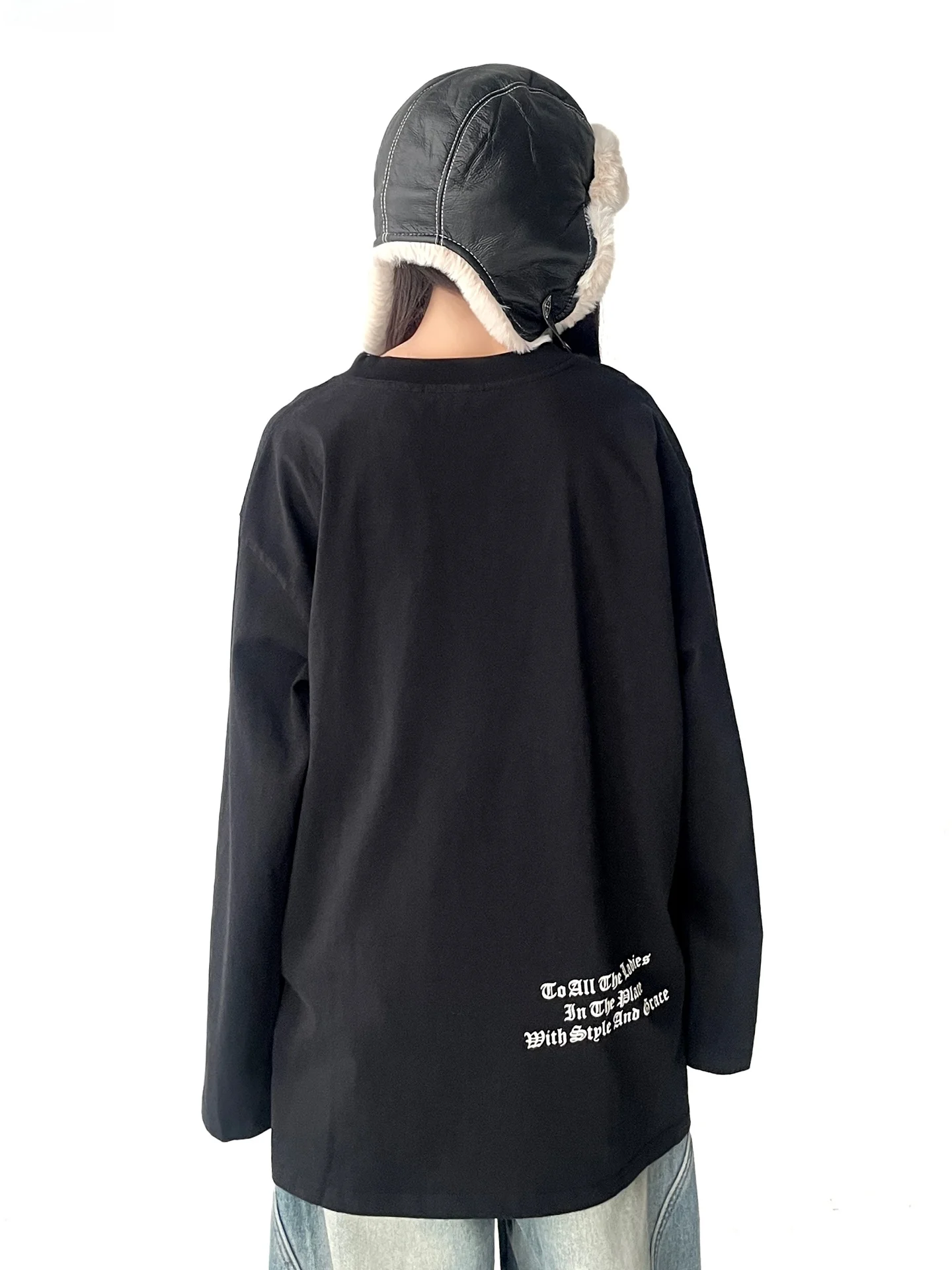 حصيرة نقية اللون تي شيرت المرأة فضفاض غطاء طويل بعقب أعلى القطن 00% جولة Ne ort Sve تصميم إلكتروني مطبوع