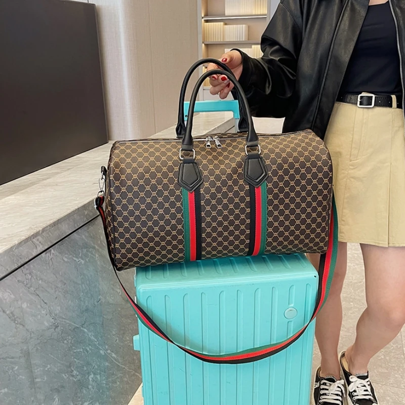 أزياء شعبية المرأة حقيبة سفر الاتجاه العلامة التجارية حقيبة كتف عادية سعة كبيرة تنوعا حقيبة قاعة رياضة مصمم حقيبة يد فاخرة