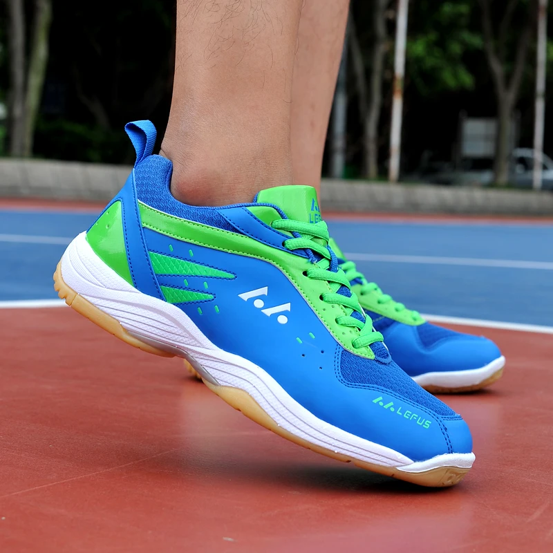 Men Badminton Shoes Original Brands New Couples LightWeight Table Tennis Shoes Resistant Women Big Size Competition Sneakers