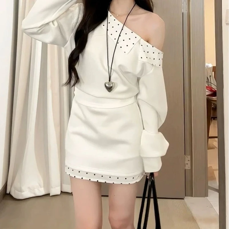 

Wear A Suit for Women's Autumn Slanted Shoulder Polka Dot Long-sleeved Sweater + Skirt, A Complete Set