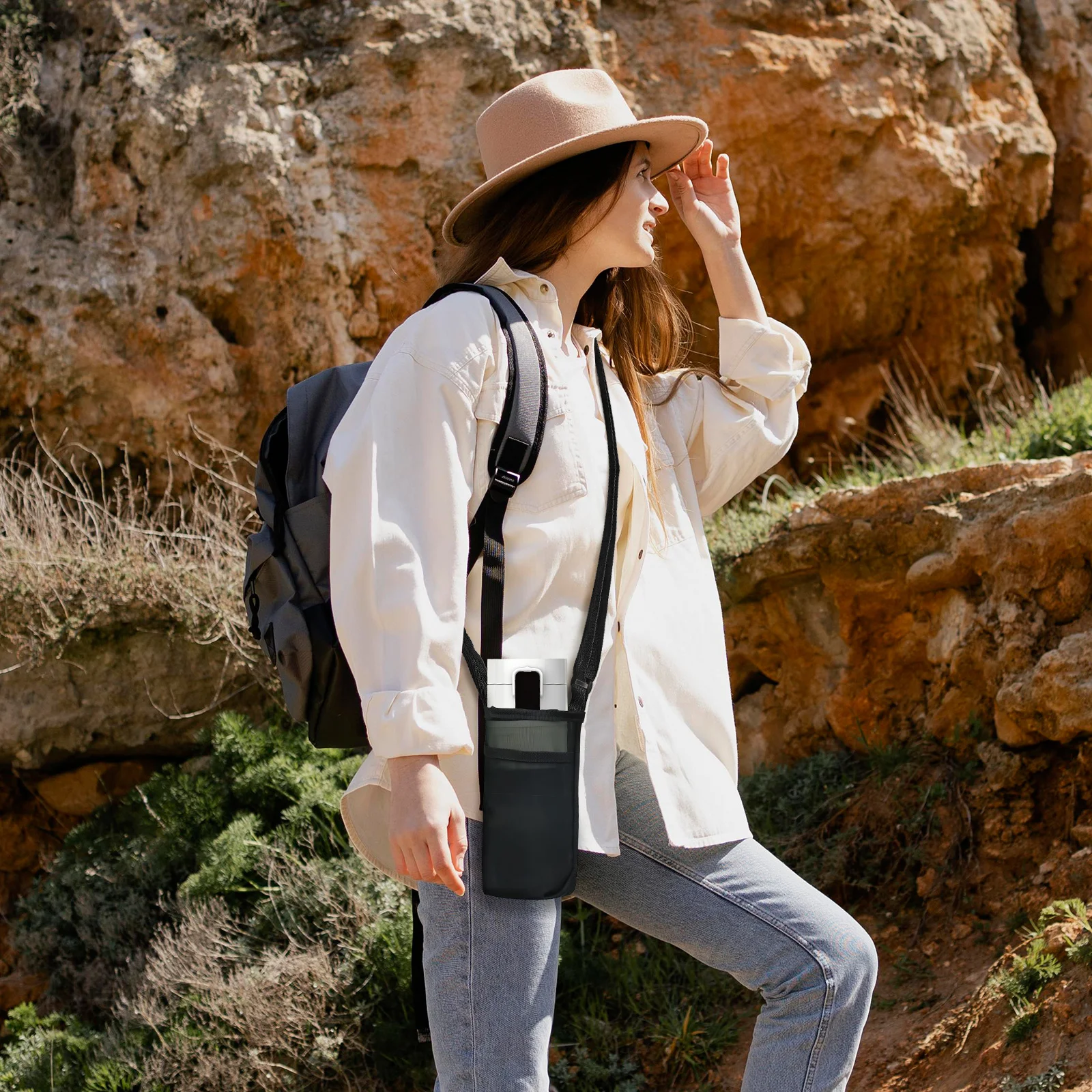 

Портативная сумка-держатель для бутылки с водой из 3 предметов: переноска для бутылок с дышащей сеткой через плечо для ежедневного использования на открытом воздухе, сумка для хранения стаканов