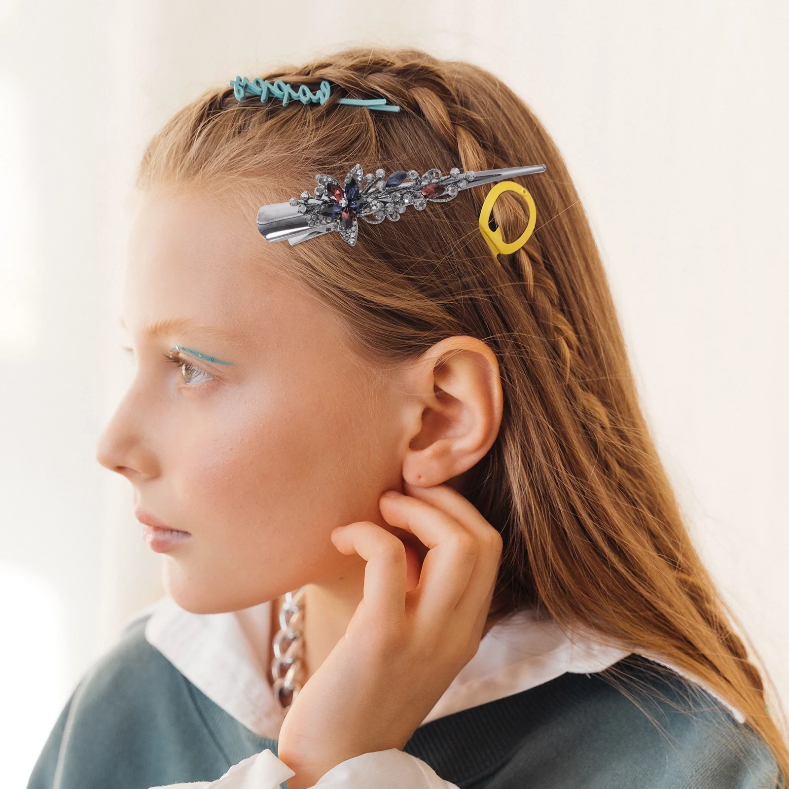 

Vintage Rhinestone Clips Women Large Hairpin Lightweight Comfortable All-Day Wear Wedding Graduation Decoration Durable Metal