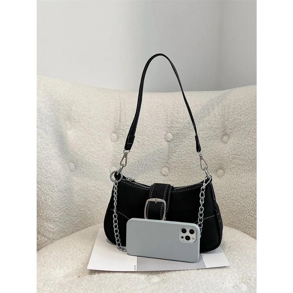

Decorative Buckle Chain Shoulder Bag, Women's Hobo Bag with Sewing Detail, Street Fashion Crossbody Purse for Shopping