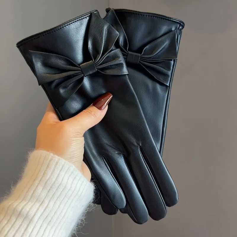

Winter Leather Gloves with Butterfly Bow and Velvet Insulation, Driving and Cycling Touch Screen Gloves, Fashionable for Women