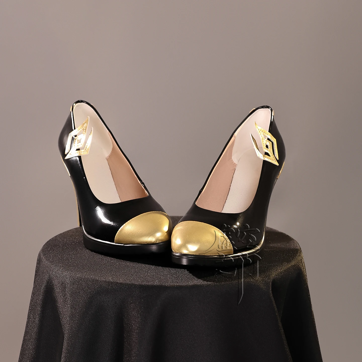 Buty do cosplayu Zani z gry Wuthering Waves, buty na wysokim obcasie Zani na Halloween, rekwizyt dla dorosłych do odgrywania ról