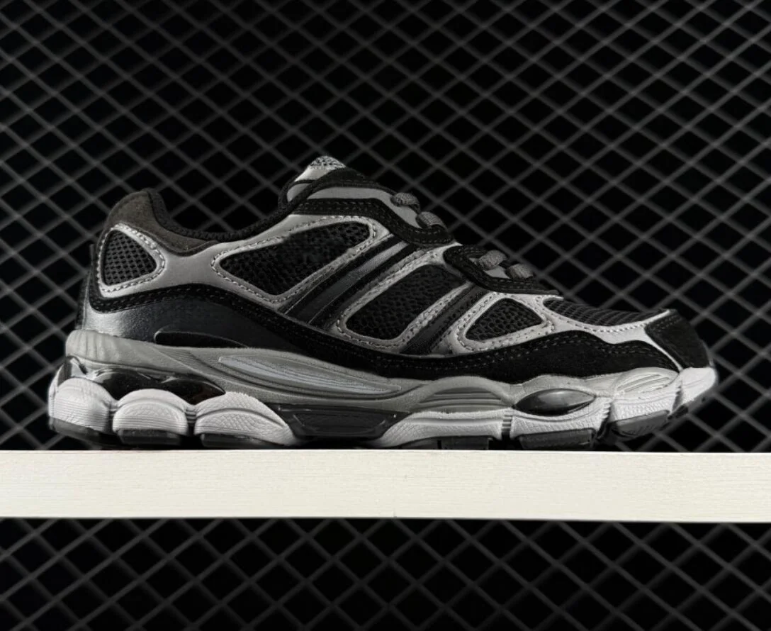 

2026 Classic Vintage Running Shoes Unisex Mesh Leather Casual Cut Comfortable Retro Grey Silver Athletic Sneakers ‮seohS asicseS