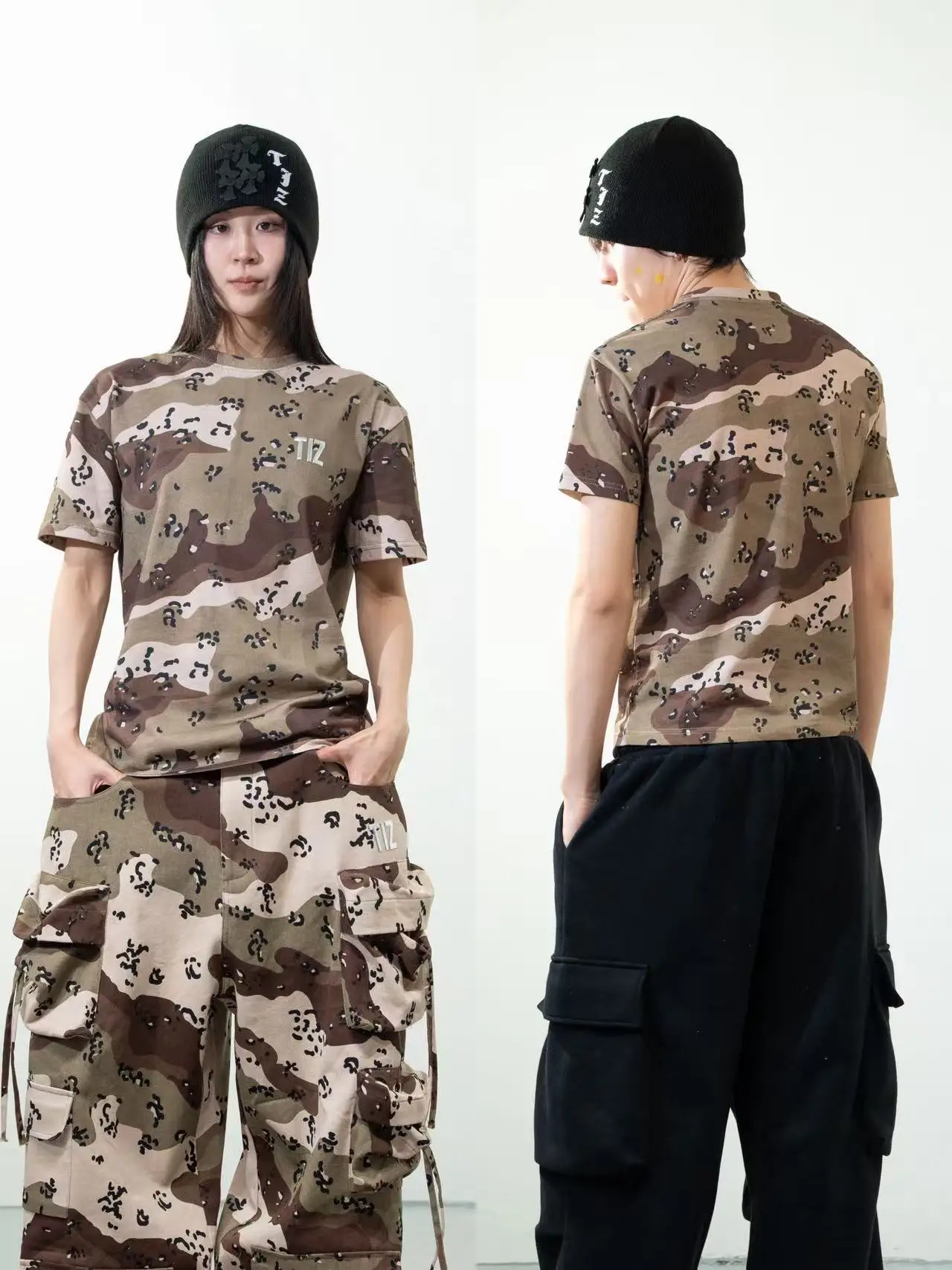 

Футболка TIZ с камуфляжным принтом «Пустыня», свободного кроя, с круглым вырезом, коротким рукавом, из смесового хлопка и полиэстера, влагоотводящая, для повседневной носки, с принтом.