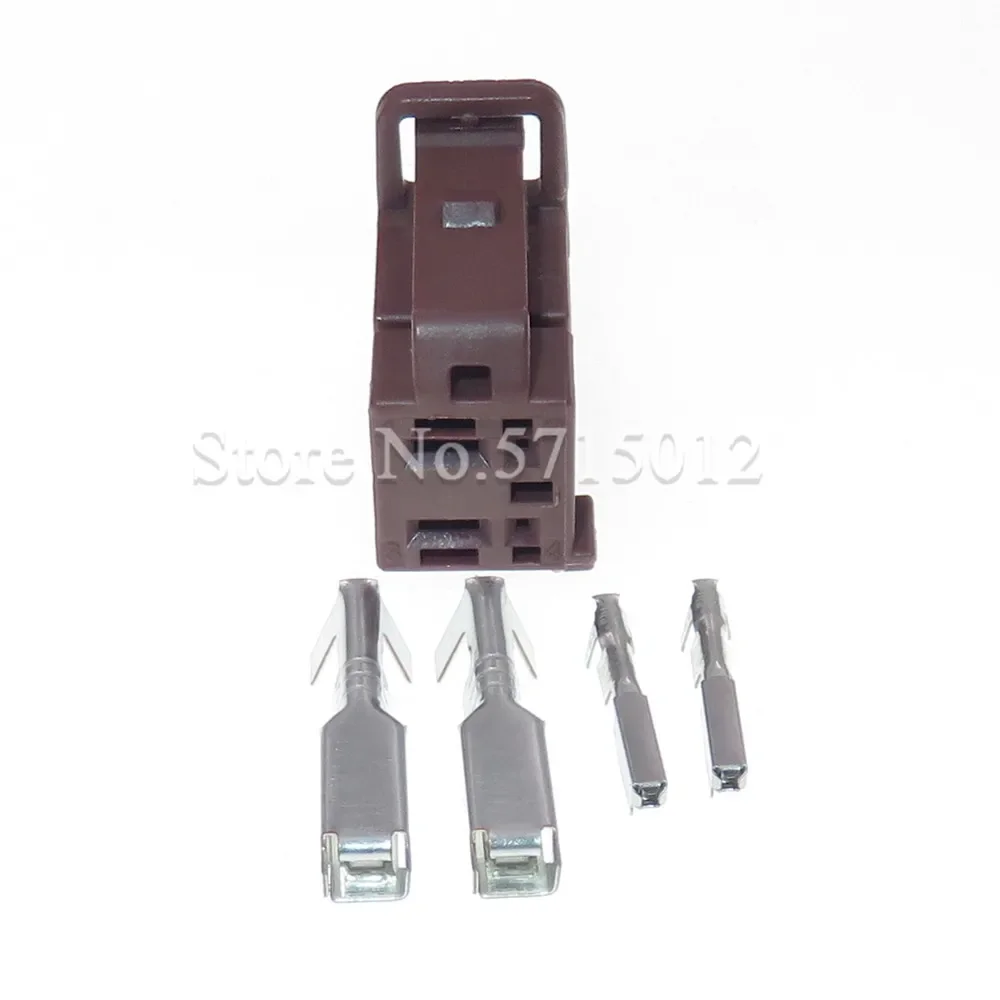4 Hole 30236652 30235952 15076310 6901830-04 Auto Unseales Plastic Housing Socket Car Composite Connector