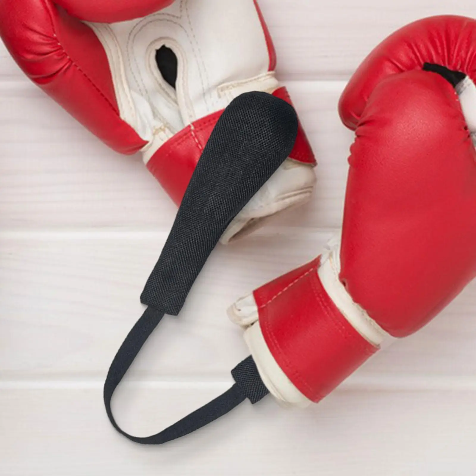

Boxing Gloves Deodorizer Smell Removal Fabric Absorber Bag for Workout Sports Equipment Cleaning Accessories