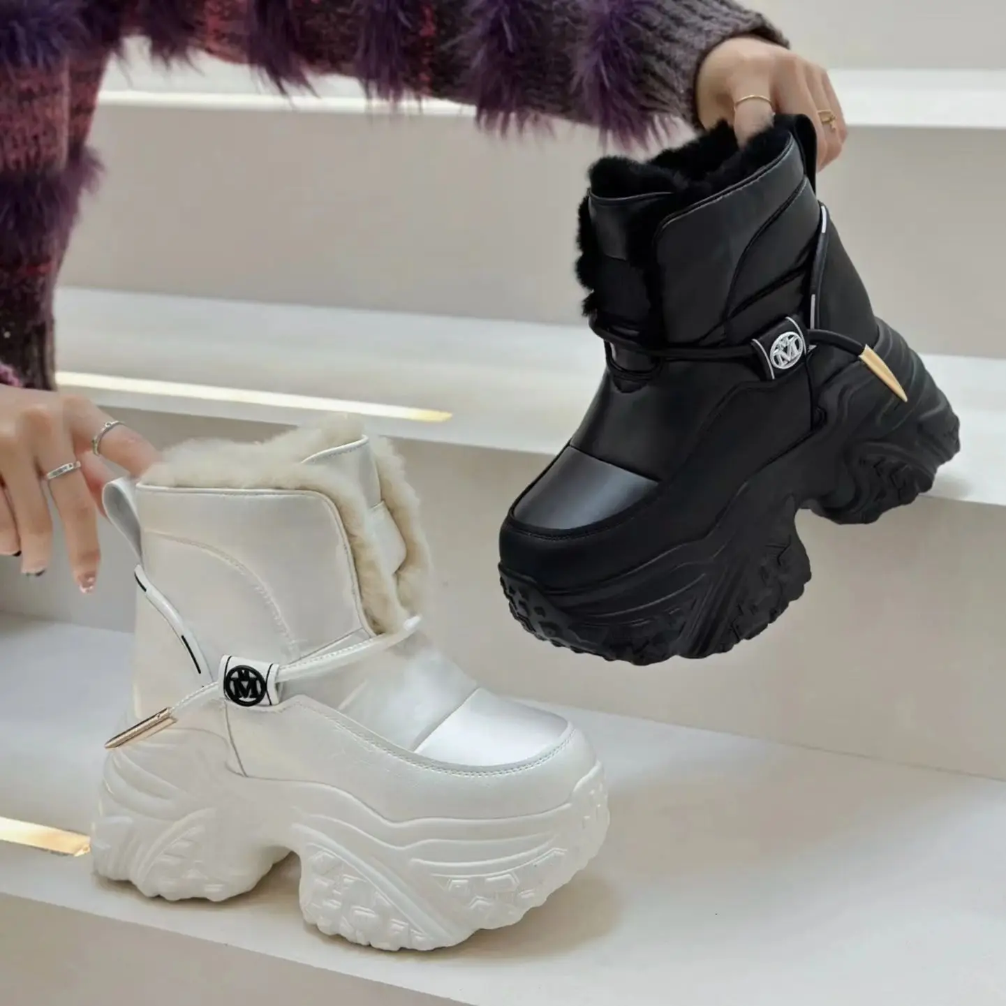 Winter Women Snow Boots Fur Plush Warm Short Tube Down Shoes Fluffy Elegant Ankle Boots Lady Luxury Design Brand Slip On Booties