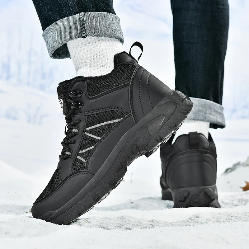 

The 2025 new autumn and winter fashionable and warm cotton shoes are anti-slip and comfortable