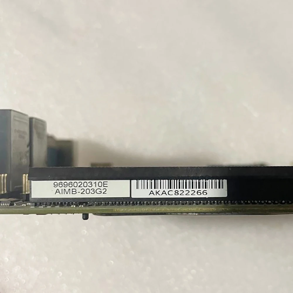 

Материнская плата промышленного компьютера AIMB-203G2 AIMB-203Rev: A1