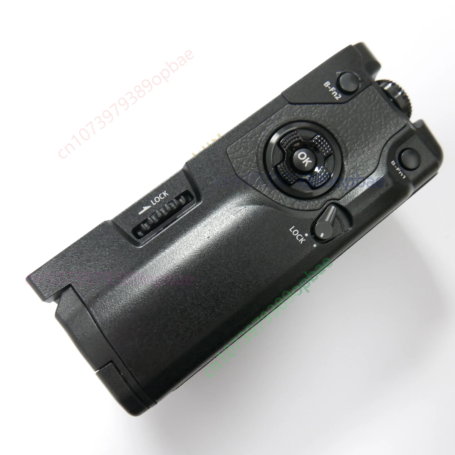 

Б/у запчасти для ремонта: рукоятка-держатель Olympus HLD-9 HLD9 для OM-D E-M1 Mark II, E-M1 Mark III