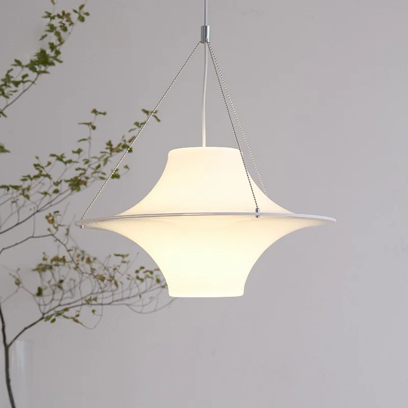 Cream-style seagull restaurant, chandelier, study, creative art, living room, bedroom, bar, counter, UFO lamp