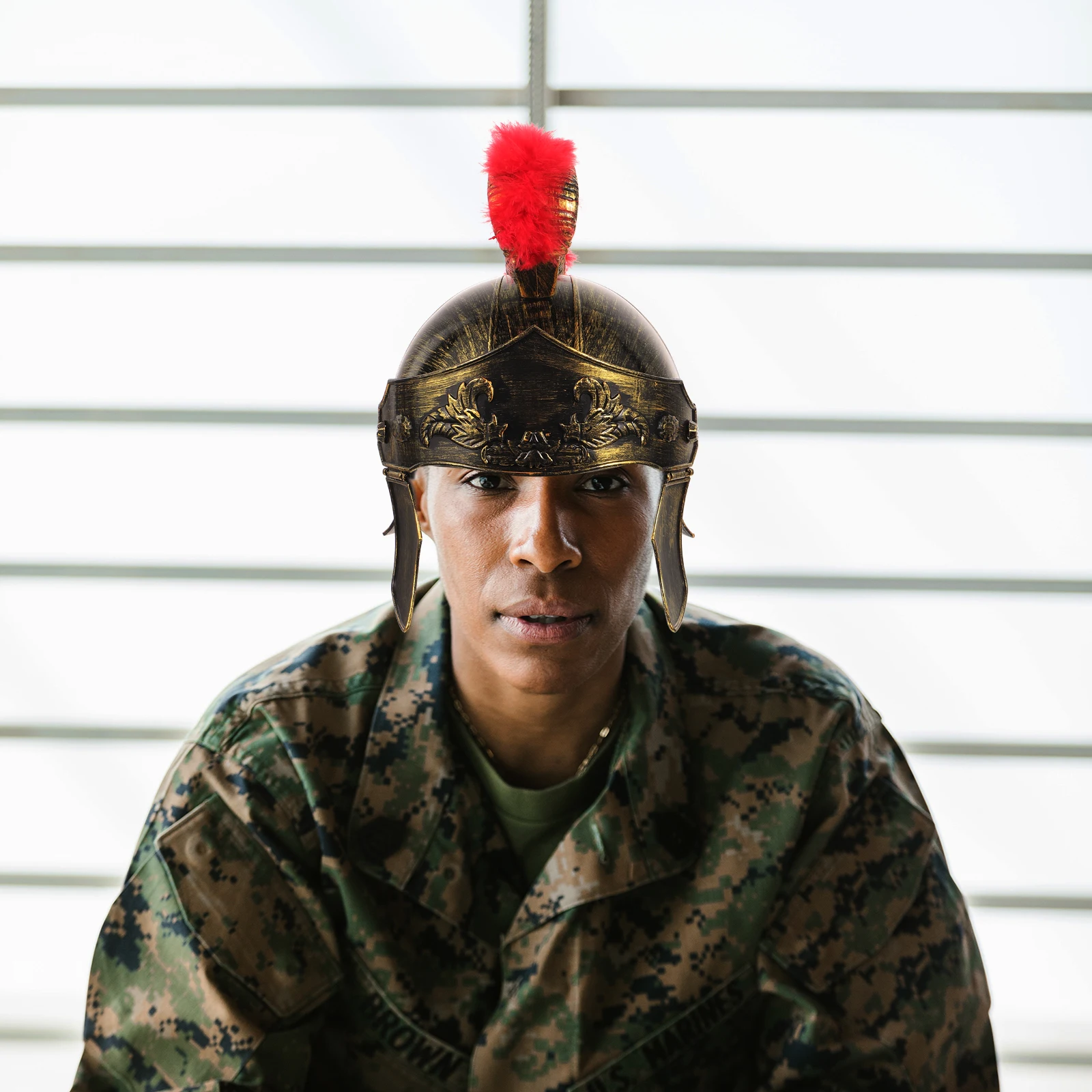 Alter römischer Hut, goldenes Herren-Kostümzubehör, Gladiator-Helm für Halloween, Karneval, Bühnenspiel